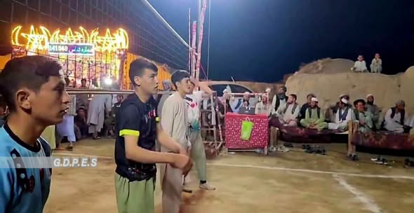 بلخ؛ شورتپې ولسوالۍ کې د واليبال شپنۍ سيالۍ وشوې