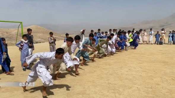 مسابقات دوش میان ۲۸ ورزشکار در ولسوالی شهرستان ولایت دایکندی برگزار گردید