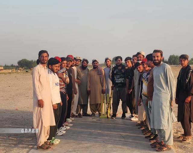 هلمند؛ مارجې ولسوالۍ کې د ۳۰ لوبډلو ترمنځ د ټېپ بال کرېکټ سيالۍ پيل شوې