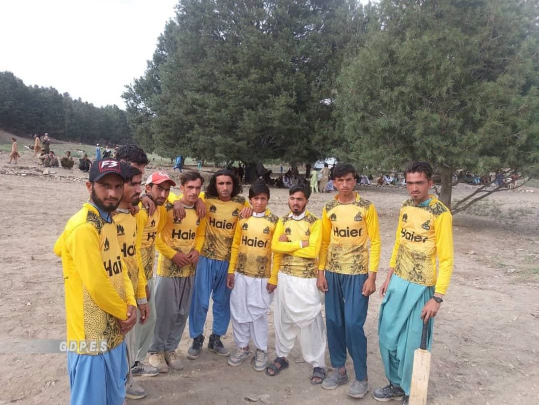 پکتیکا؛ ګیاني ولسوالۍ کې د ۱۵ لوبډلو ترمنځ د ټېپ بال کرېکټ سیالۍ پیل شوې