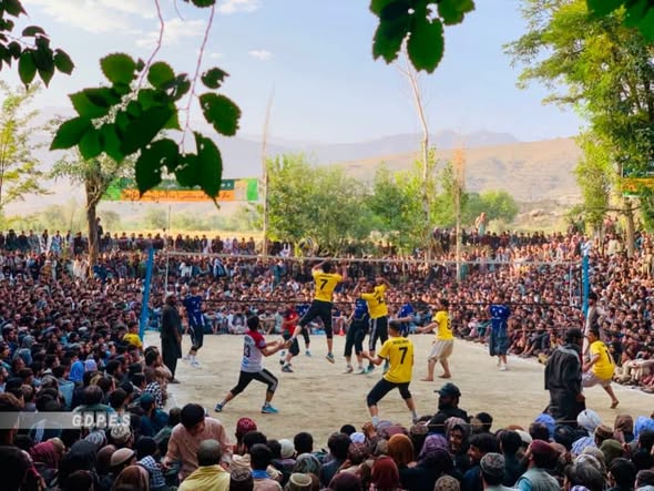میدان وردګ؛ مرکز میدان ښار کې د اتو ولایتونو ترمنځ د والیبال سیالۍ پای ته ورسېدې