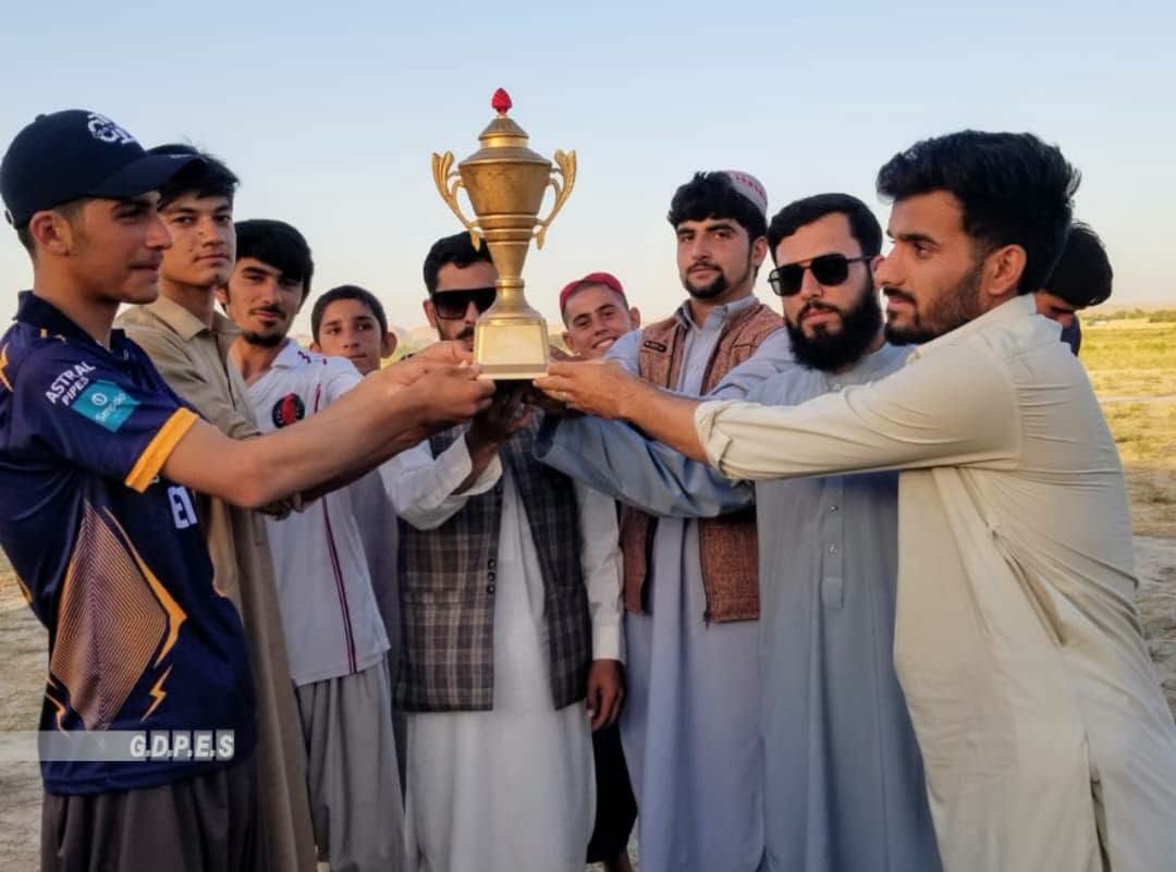 سرپل کې د څلور لوبډلو ترمنځ د ټېپ بال کرېکټ سیالۍ پای ته ورسېدې