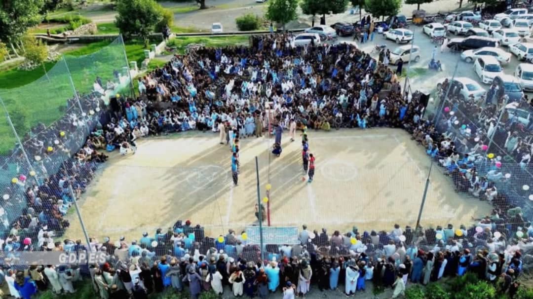خوست؛ صبریو یعقوبیو ولسوالۍ کې د ۴۰ لوبډلو ترمنځ د والیبال سیالۍ پای ته ورسېدې