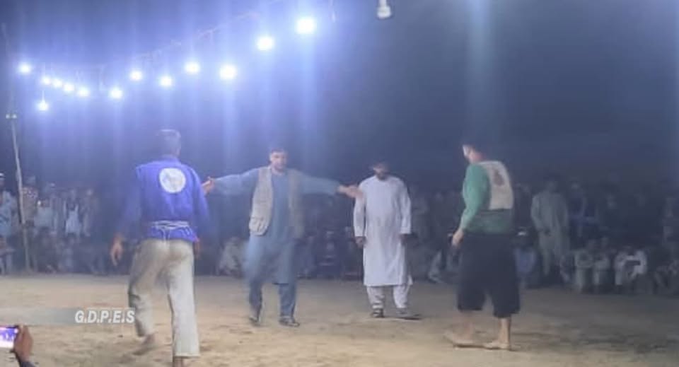 کندز؛ قلعه زال ولسوالۍ کې د ۷۰ پهلوانانو ترمنځ د پهلواني سیالۍ ترسره شوې