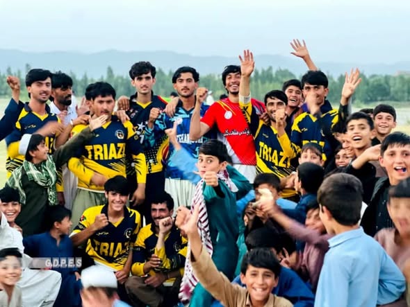 خوست؛ ترېزیو علیشېرو ولسوالۍ کې د ٤٠ولوبډلو ترمنځ د ټېپ بال کرېکټ سیالۍ پیل شوې