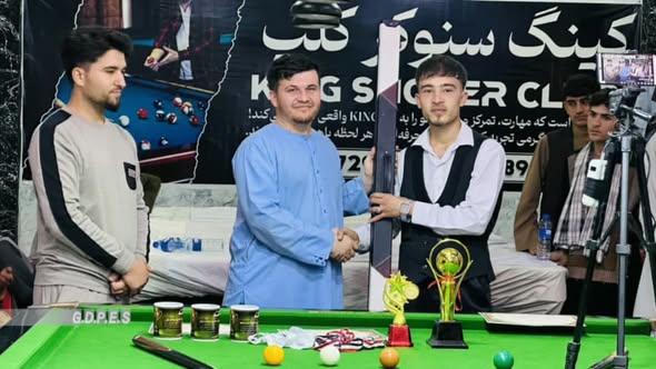 مسابقات حذفی سنوکر میان ۴۰ بازیکن در ولسوالی اندخوی ولایت فاریاب به پایان رسید