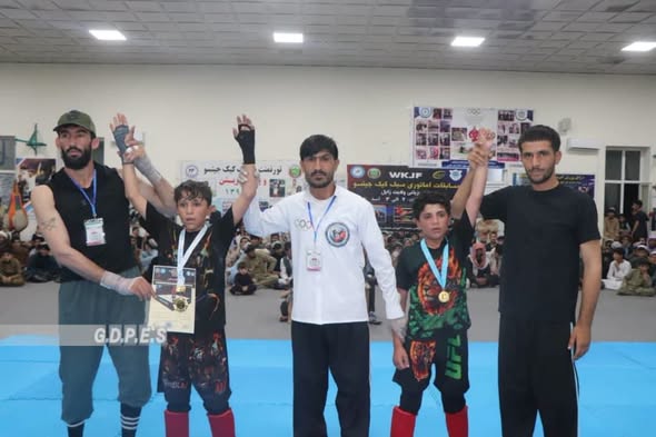 زابل؛ مرکز قلات ښار کې د ۴۰ ورزشکارانو ترمنځ د واکو کېک بوکسېنګ سیالۍ ترسره شوې