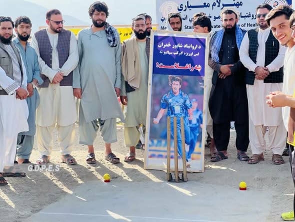 لغمان کې د ۳۲ لوبډلو ترمنځ د ټېپ بال کرېکټ سیالۍ پيل شوې
