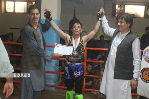 بلخ کې د ۵۰ ورزشکارانو ترمنځ د فول کانټاکټ سبک سيالۍ وشوې