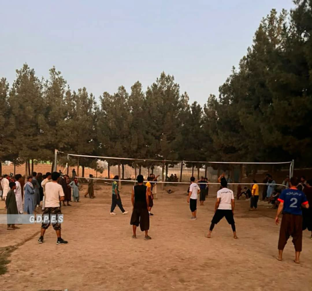 کندز؛ چهاردرې ولسوالۍ کې د ۲۰ لوبډلو ترمنځ د واليبال سيالۍ پای ته ورسېدې