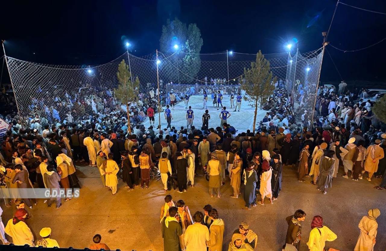 خوست کې د څلورو لوبډلو ترمنځ د واليبال سيالۍ پيل شوې