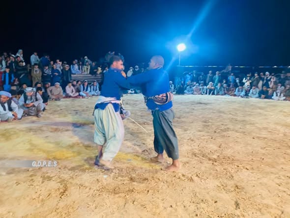 بلخ؛ بلخ ولسوالۍ کې د ۸۰ پهلوانانو ترمنځ د کورش سیالۍ ترسره شوې