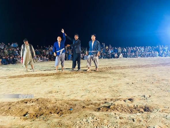 بلخ؛ دهدادي ولسوالۍ کې د ۹۰ پهلوانانو ترمنځ د کورش سیالۍ ترسره شوې