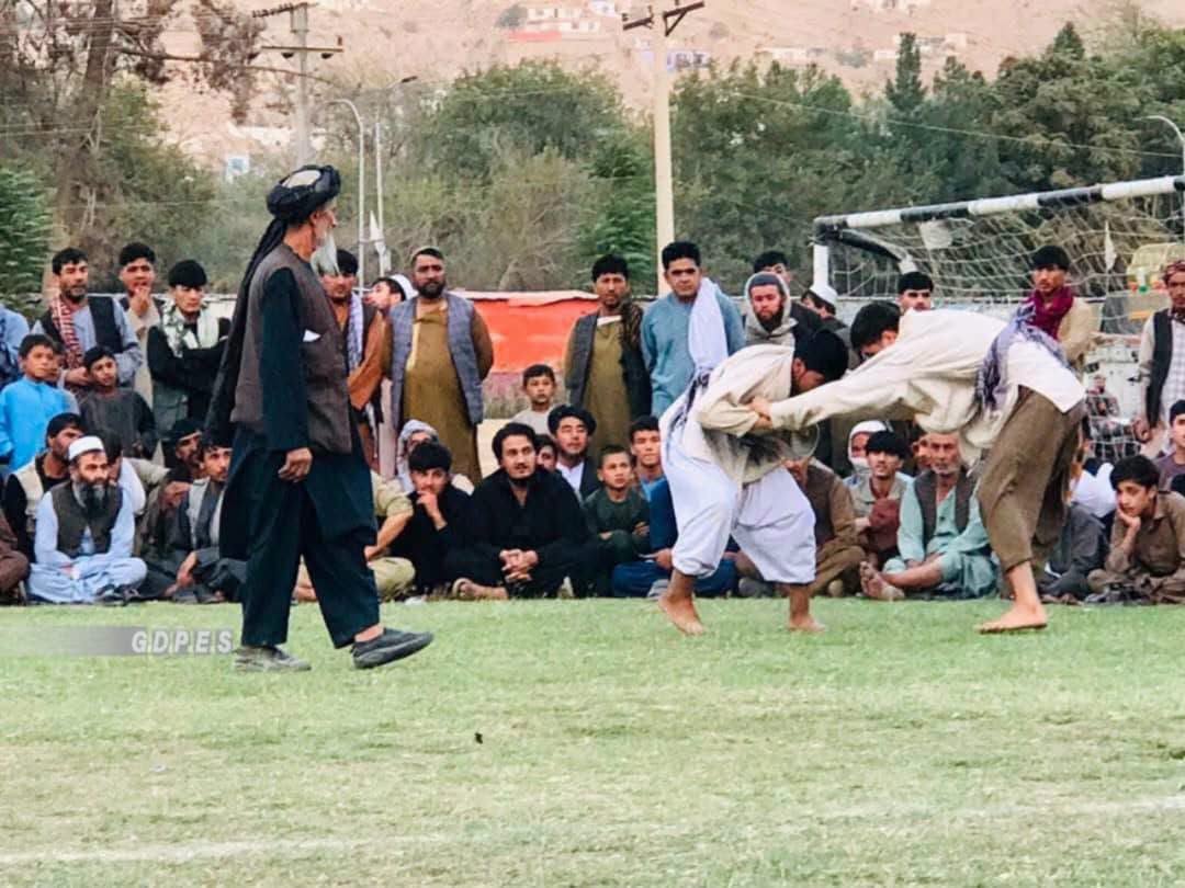 بغلان؛ برگزاری رقابت‌های محلی کورش با اشتراک ۴۰ تن در پلخمری
