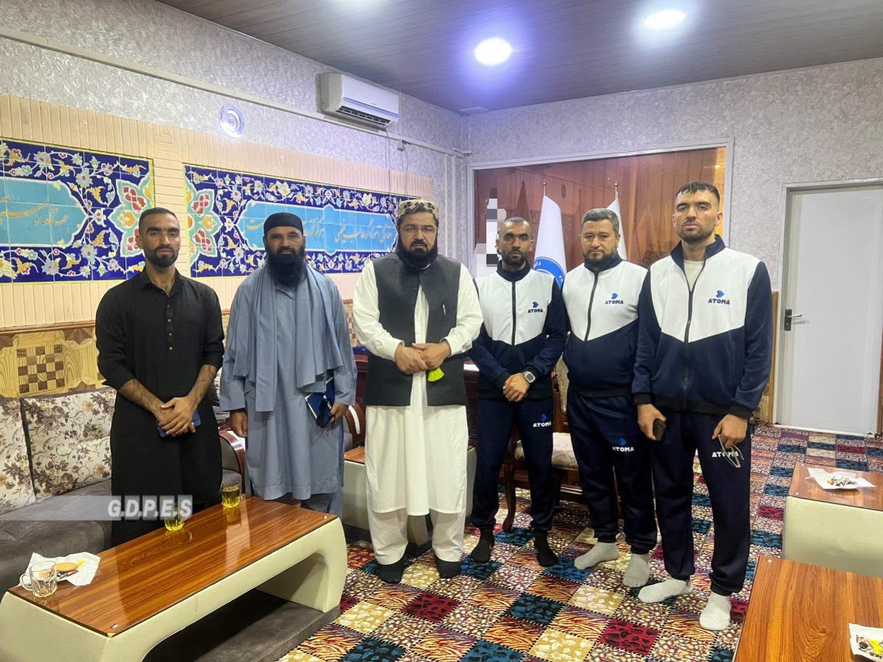 ورزشکار افغانستان برای حضور در ماراتن بین‌المللی کولمبو راهی سریلانکا شد