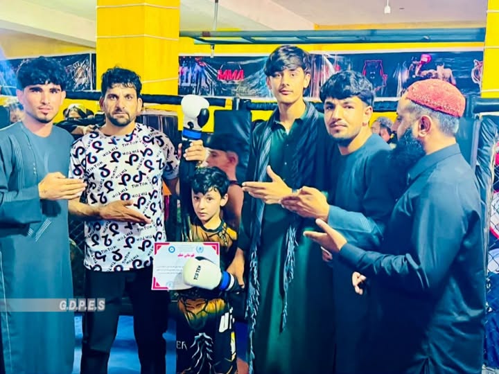 خوست کې د ۴۰ ورزشکارانو ترمنځ رزمي سیالۍ ترسره شوې