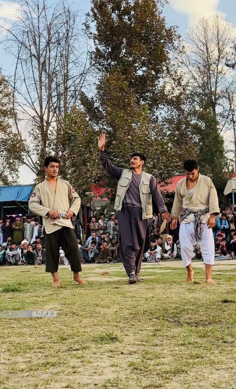 مسابقات کشتی محلی با اشتراک ۸۰ ورزشکار در مرکز ولایت تخار برگزار گردید