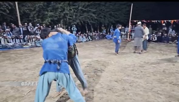بلخ کې د ١١٠ پهلوانانو ترمنځ سيالۍ وشوې