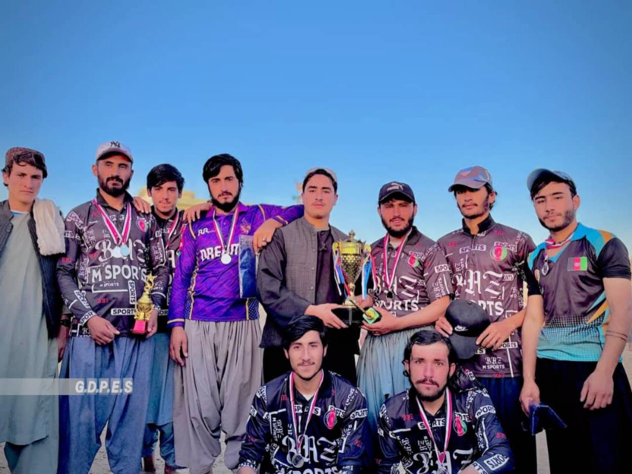 ارزګان؛ مرکزترینکوټ ښار کې د ۴۲ لوبډلو ترمنځ د ټېپ بال کرېکټ سيالۍ پای ته ورسیدې
