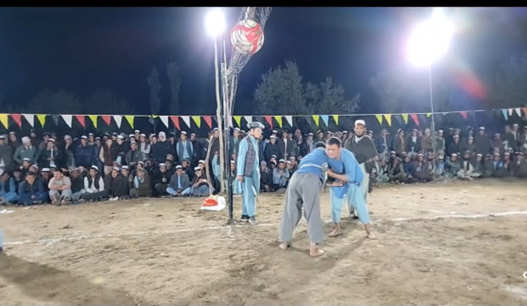 بلخ کې د ٩٠ پهلوانانو ترمنځ سيالۍ وشوې