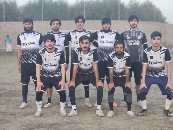 هلمند؛ ګرشک ولسوالۍ کې د لسو لوبډلو ترمنځ د فوټبال سیالۍ پیل شوې