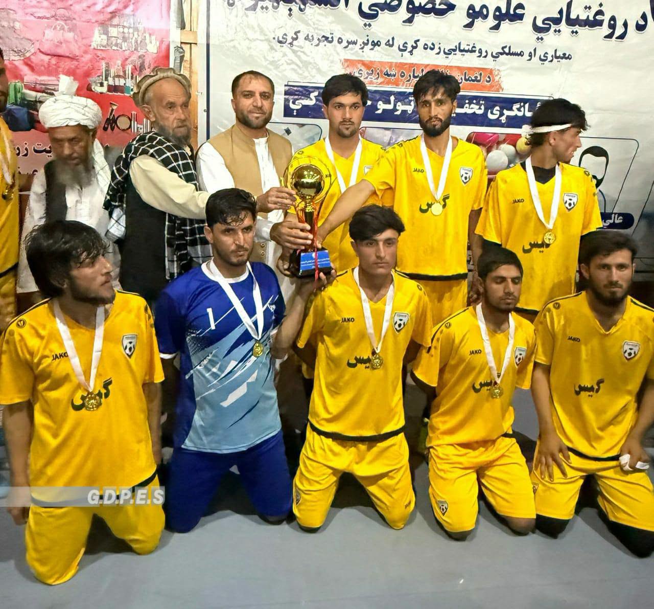 لغمان؛ مرکز مهترلام ښار کې د ۲۸ لوبډلو ترمنځ د فوټسال سیالۍ پای ته ورسېدې
