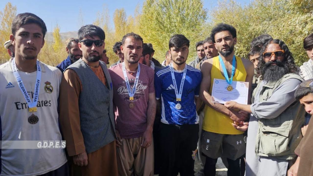 مسابقات دوش با اشتراک ۳۰ ورزشکار در مرکز ولایت غور برگزار گردید