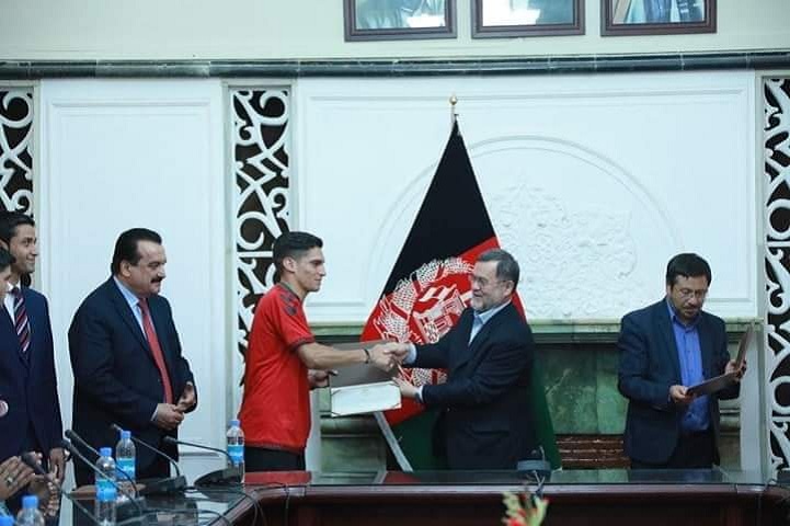 د جمهوري رياست دوېم معاونيت د فوټسال شل کلنو لوبډلې لوبغاړي وستايل.